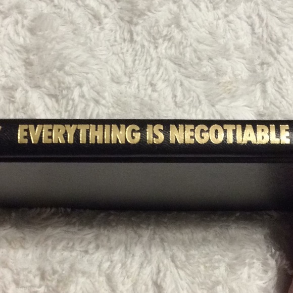 Meet your Posher, Donna - Picture 2 of 2